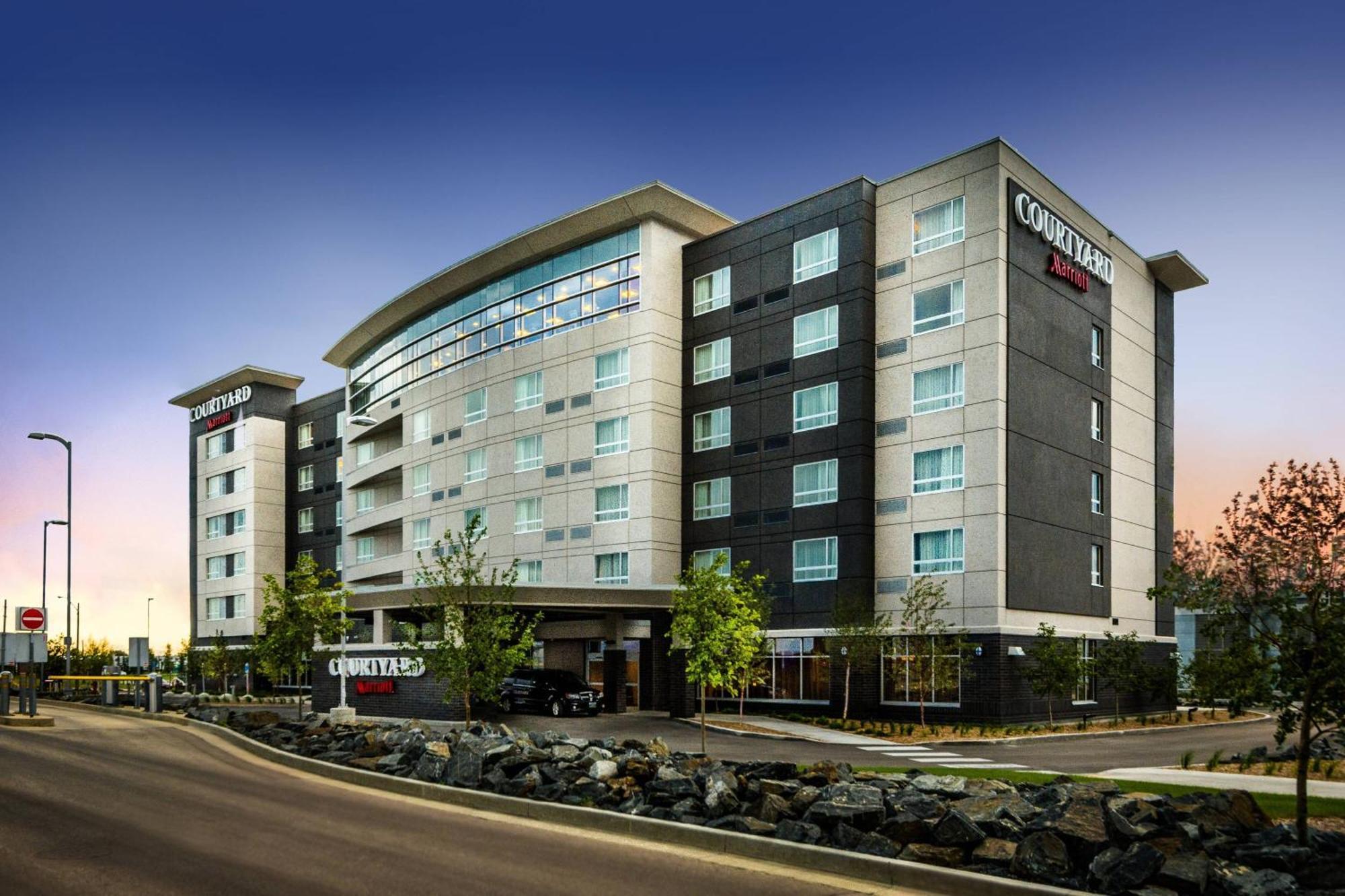 Courtyard By Marriott Winnipeg Airport Экстерьер фото