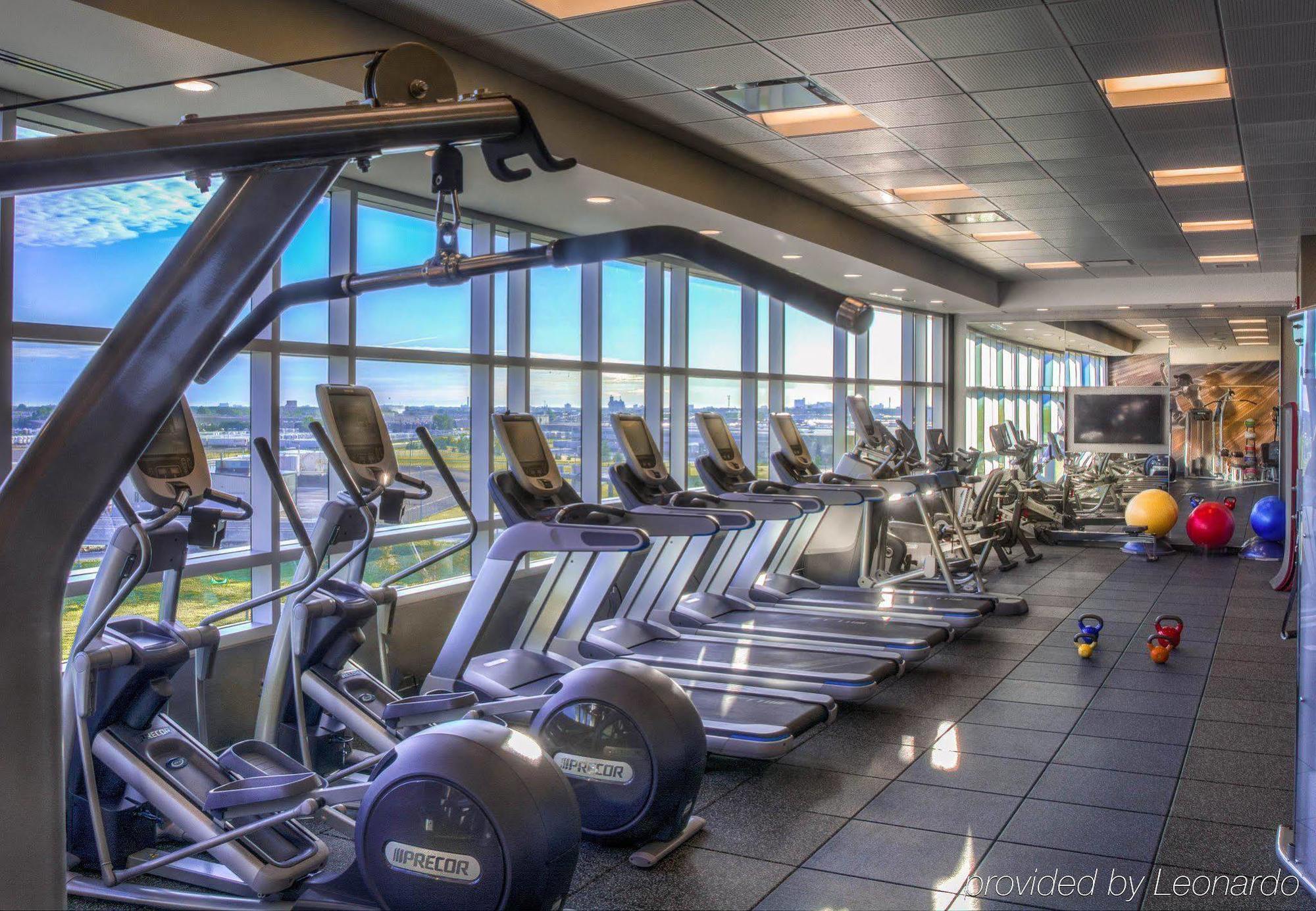 Courtyard By Marriott Winnipeg Airport Экстерьер фото